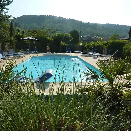 Ferienhaus Gem Pool & Charm, Cleaning Included